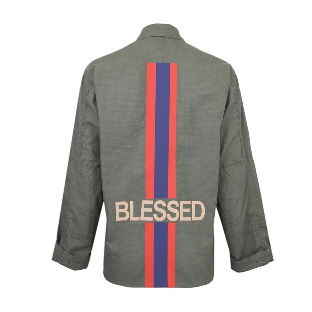 As seen on HONJ! Blessed army green jacket 💚